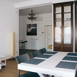 Apartment La Maison Di Laura 