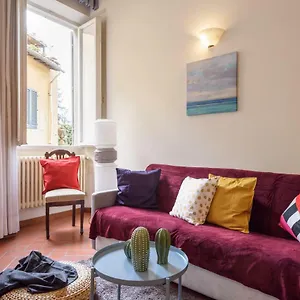 Apartment Enchanting Alcove In Ponte Vecchio 